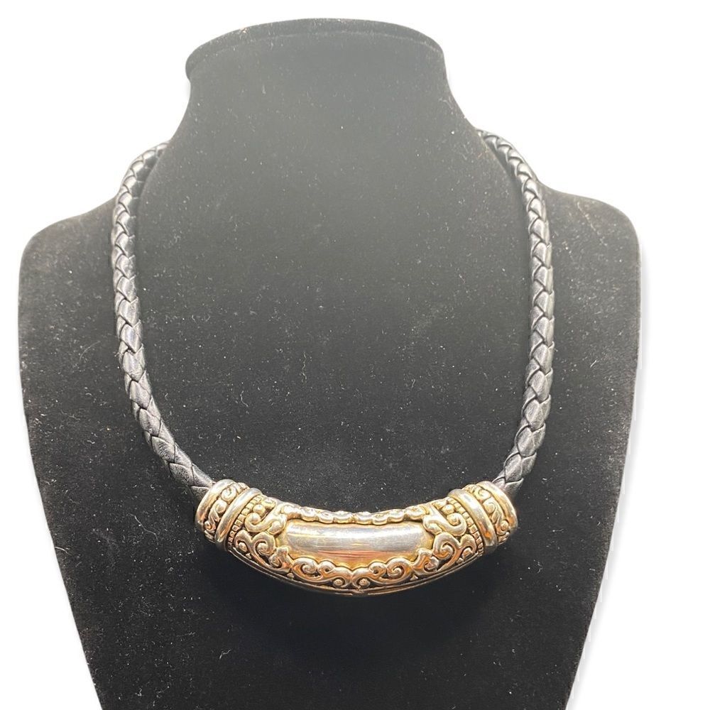 Reversible silver choker on leather cord scrollwork heavy clasp 14” base of neck - Picture 1 of 6